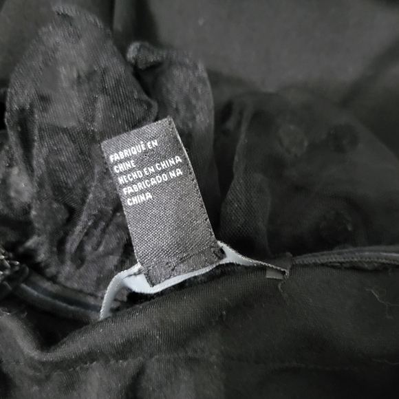 Forever 21 Little Black Mini Dress Size Medium Ruffle Mesh Fancy Gothic Wedding - Picture 7 of 7